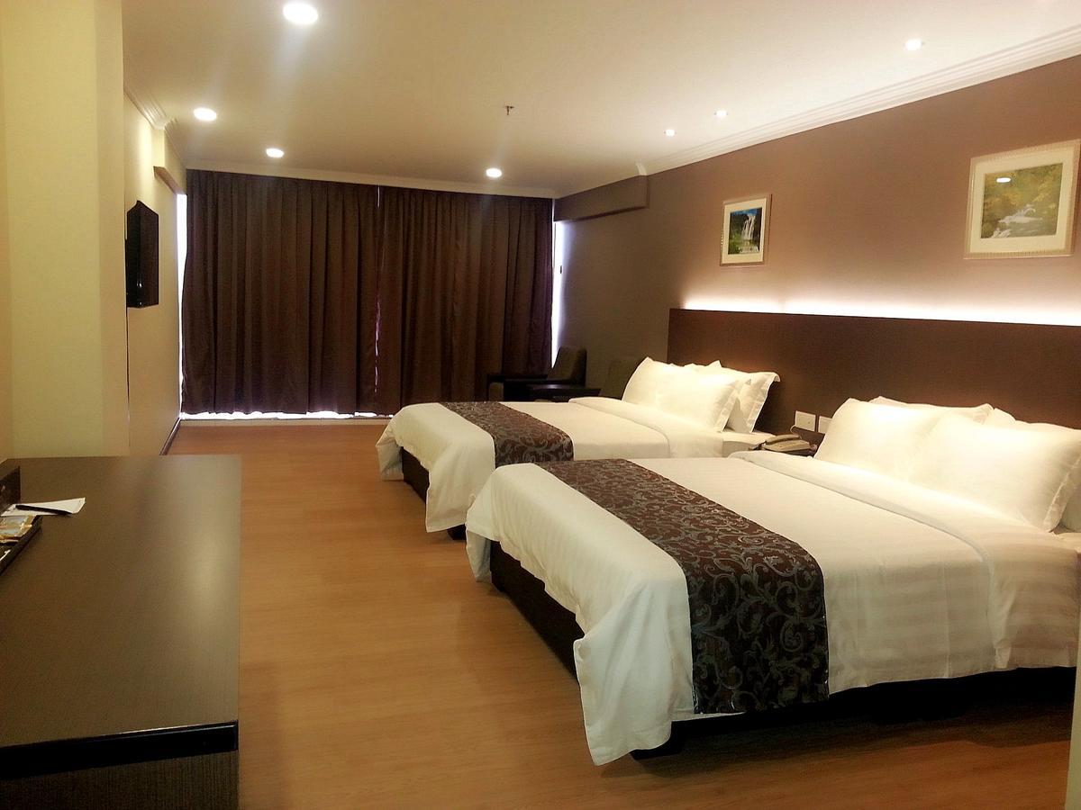 Hotel Anika Kluang Exterior foto